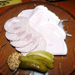 あずまし亭 - 自家製ハム盛合せ