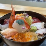 旬彩 ごちそう - 海鮮丼