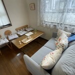 ハーブｔｅａ ハナカゴ - 1番奥のソファー席！