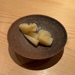 鮨 さかい - ガリ