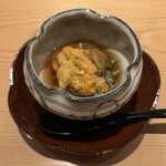 鮨 さかい - 蓴菜（秋田）土佐酢和え 紫雲丹（今治）