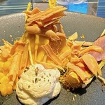 クラフタル - 宝玉卵　グアンチャーレ　ミモレット　生ハム　スペック　クリーム　フォアグラ　テリーヌ　なっちゃんコーン　バターコーン