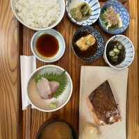 魚とおばんざい 泉士 - 