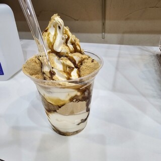 鳴沢氷穴売店_0