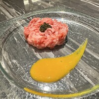 焼肉SEJONG 栄店 - 王様のユッケ
