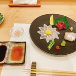 お料理 三七三 - 穴子のお刺身、鯨、鯛