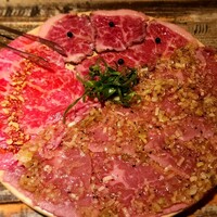 代官山焼肉 kintan - これはアラカルトで追加した三種のユッケです。(正式名称は忘れました。笑)