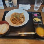 和牛焼肉Wacca - イベリコ豚生姜焼き定食(税込980円)