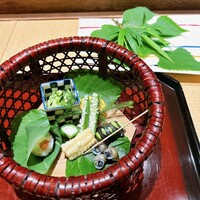 青蓮院門跡前 月おか - 