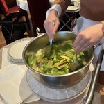 ロウリーズ・ザ・プライムリブ 大阪 - 