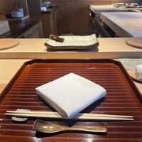 鮨 在 - 