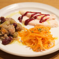 フレンチ串揚げBEIGNET 東京 - ランチコース 2500円 のフレンチ前菜3種の盛り合わせ