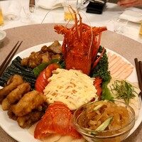 神仙閣 神戸店 - 伊勢海老付き前菜盛り合わせ