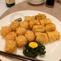 神仙閣 神戸店 - 海老のクルトン揚げ・春巻き