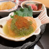 紅梅本楼 - 
