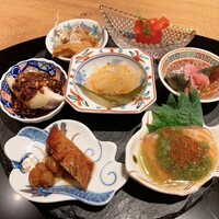 紅梅本楼 - 