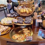 100プレミアム ベーカリー スモモ - 料理写真: