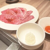 焼肉うしごろ 新宿三丁目店 - 