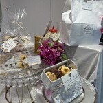 Litus - ショーケースの横