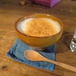 ピボワンヌ - ほうじ茶チャイ