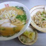 おざき - ラーメンチャーハン650円