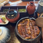 あつた蓬莱軒 本店 - ひつまぶし