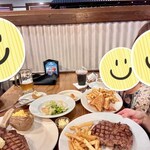 Lone Star Steakhouse & Saloon - 