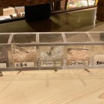 鳥仙 - いろんな塩のご用意がありました