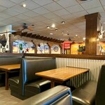 Lone Star Steakhouse & Saloon - 