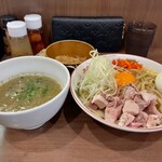 ヌードル＆スパイスカレー 今日の1番 - 