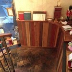 クルミドコーヒー - 踊り場