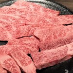 はんぶん - カルビ３人前