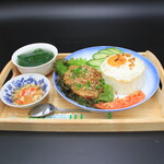 クエトイ ベトナム本格料理店 - 