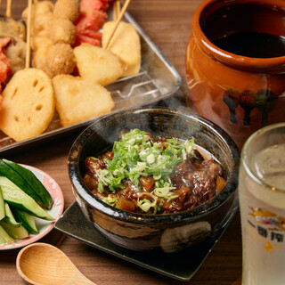 【売切御免！】こだわりの串焼きや、酒の進む逸品。大阪の味も◎