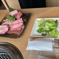 近江うし焼肉 にくTATSU 銀座店 - 
