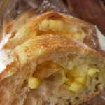 石釜パン工房 KIRARI - チーズタップリ