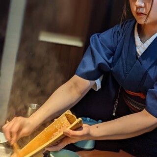 水たき料亭 博多華味鳥_2