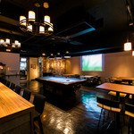 オアシスバー - 内観写真:店内全体