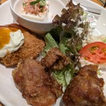 社 - カリッと揚がったから揚げ