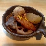 大貫 - お通しは煮物