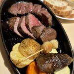 土佐あかうしとワイン プティ・ヴェール - 