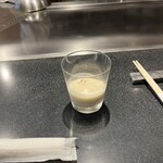 ステーキハウス近江 - セロリとエシャロットの冷製スープ