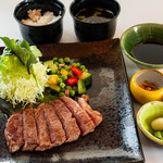 とんかつ元禄 - 黒毛和牛のステーキ御膳