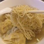 Jackpot Noodles - 鮮蝦雲呑麺 (麺リフト)