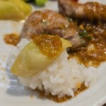 キッチン ブルー グローブ - 茄子にも和風ソース