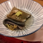 割烹旅館 湯の花荘 - １２０００円の夕食コースの前菜。鰆道明寺桜葉包み