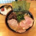 横浜ラーメン 北村家 - 