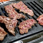 焼肉ジンギスカン つるや - ハラミ