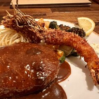 グリル 小松屋 - 細長い海老フライ