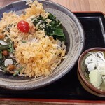 味奈登庵 - 注文は冷やしそばの大盛。代金は６４０円に大盛１２０円の７６０円ナリ。